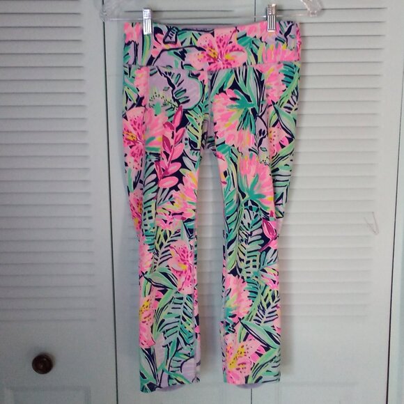 LILLY PULITZER LUXLETIC S ANIKA WEEKENDER CROP LEGGING 30135 LOW RISE TROPICAL - Picture 1 of 13